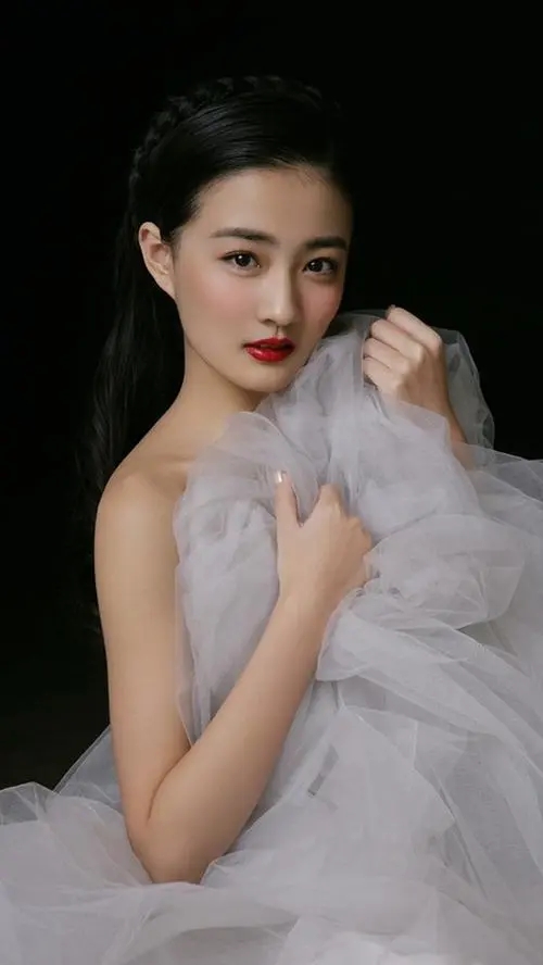 《余生，愿你活出自己的精彩》